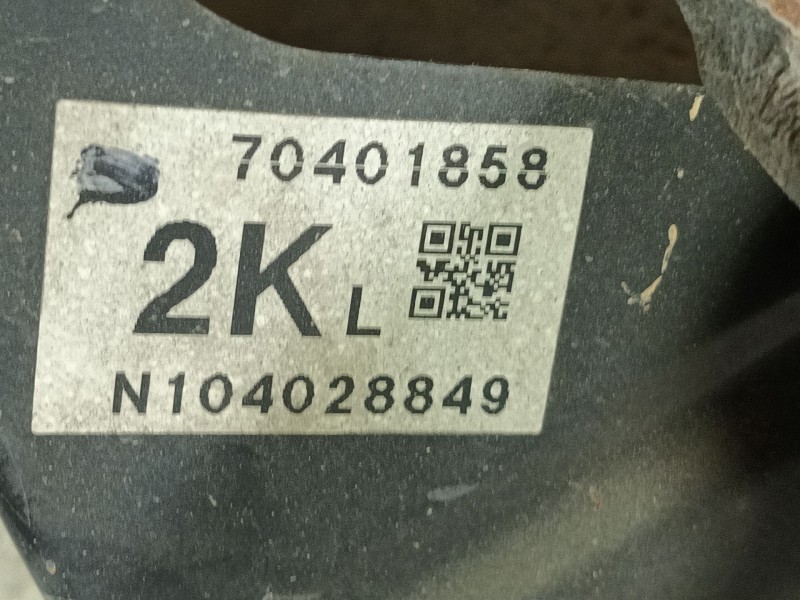 Recambio de mangueta trasera izquierda para mazda cx-5 (kf) 2.2 skyactiv-d referencia OEM IAM  70401858 