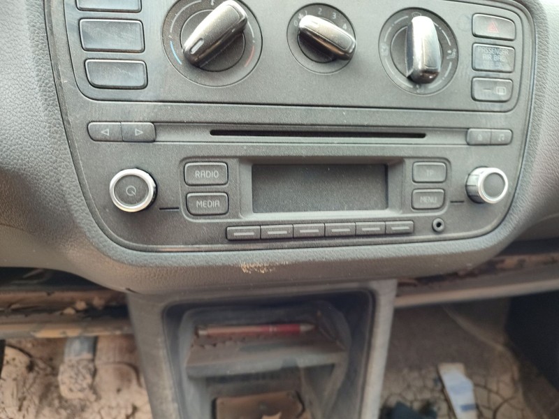 Recambio de sistema audio / radio cd para seat mii (kf1, ke1) 1.0 referencia OEM IAM   