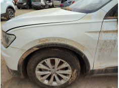 Recambio de aleta delantera izquierda para volkswagen tiguan (ad1, ax1) 1.4 tsi referencia OEM IAM   