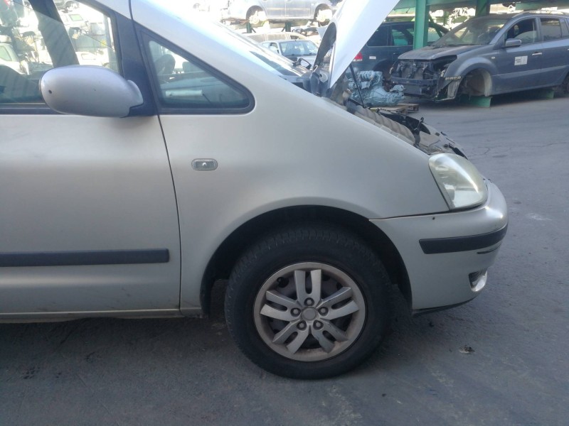 Recambio de aleta delantera derecha para ford galaxy (vy) ghia referencia OEM IAM 1302987  