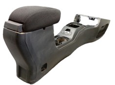 Recambio de apoyabrazos central para jeep renegade suv (bu, b1, bv) 1.0 t-gdi referencia OEM IAM 735749724  