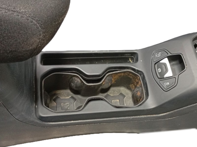 Recambio de apoyabrazos central para jeep renegade suv (bu, b1, bv) 1.0 t-gdi referencia OEM IAM 735749724  