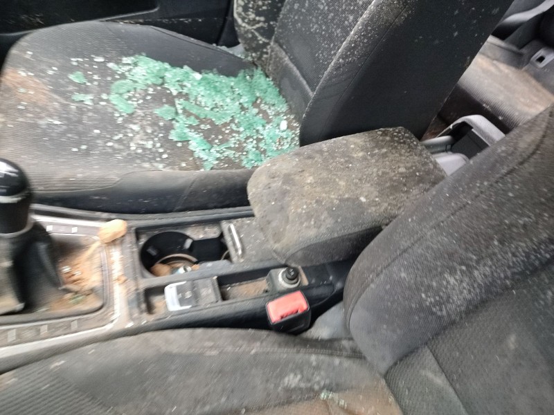 Recambio de apoyabrazos central para volkswagen golf vii (5g1, bq1, be1, be2) 1.6 tdi 4motion referencia OEM IAM   