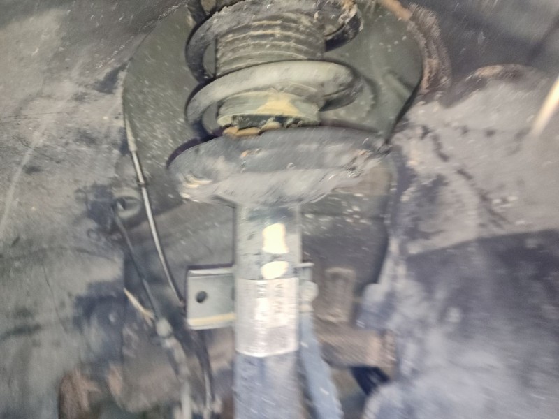 Recambio de amortiguador delantero derecho para seat ibiza v (kj1, kjg) 1.5 tsi referencia OEM IAM   