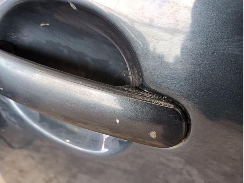 Recambio de puerta delantera derecha para volkswagen polo iv (9n_, 9a_) 1.4 tdi referencia OEM IAM   