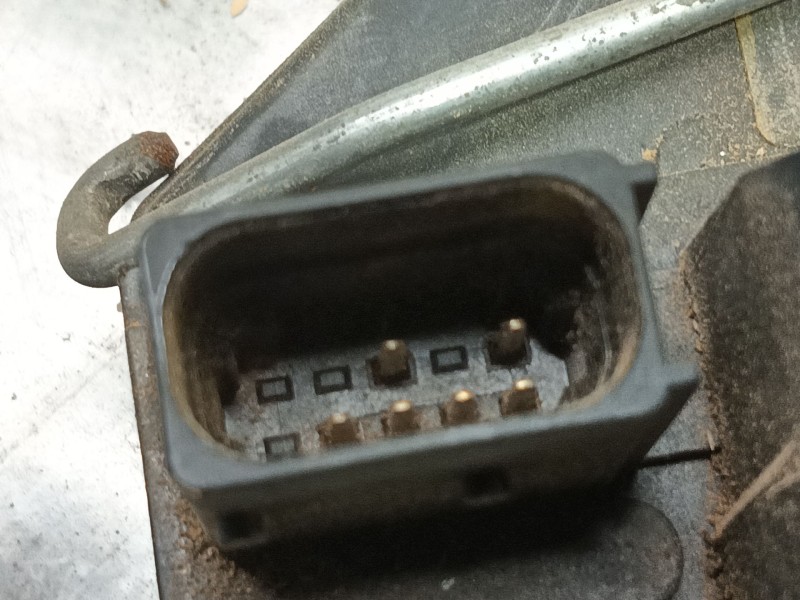 Recambio de cerradura puerta trasera izquierda para opel insignia a sports tourer (g09) 2.0 cdti (35) referencia OEM IAM   