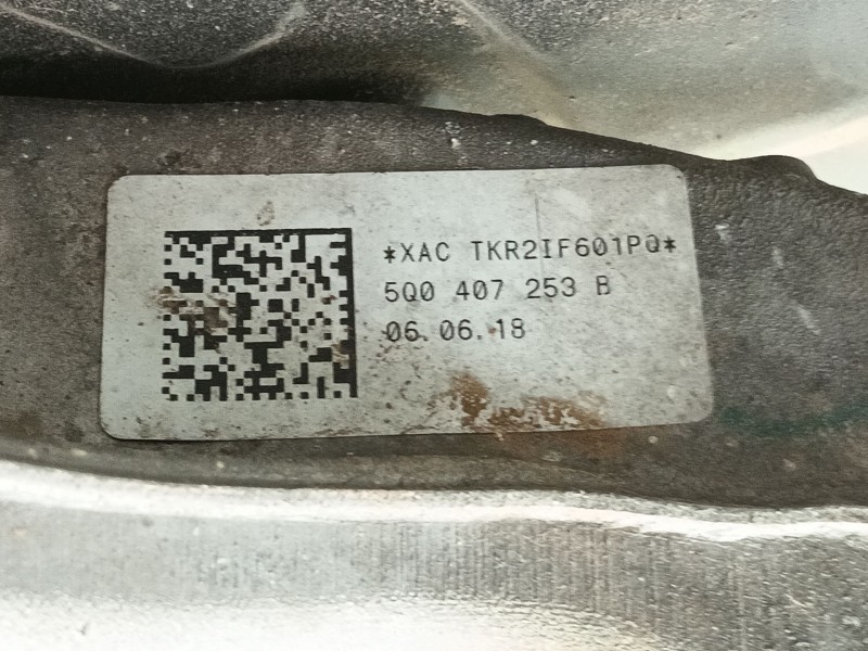 Recambio de mangueta delantera izquierda para volkswagen tiguan (ad1, ax1) 1.4 tsi referencia OEM IAM 5Q0407253C  