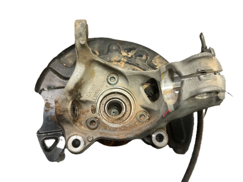 Recambio de mangueta delantera izquierda para volkswagen tiguan (ad1, ax1) 1.4 tsi referencia OEM IAM 5Q0407253C  