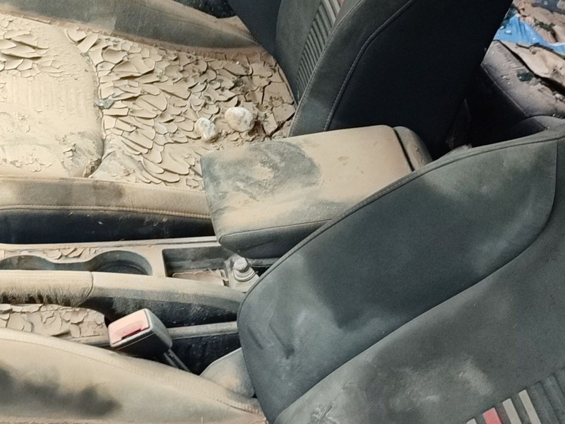 Recambio de apoyabrazos central para seat ibiza v (kj1, kjg) 1.5 tsi referencia OEM IAM   