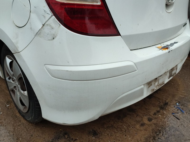 Recambio de paragolpes trasero para hyundai i30 (fd) 1.6 crdi referencia OEM IAM   