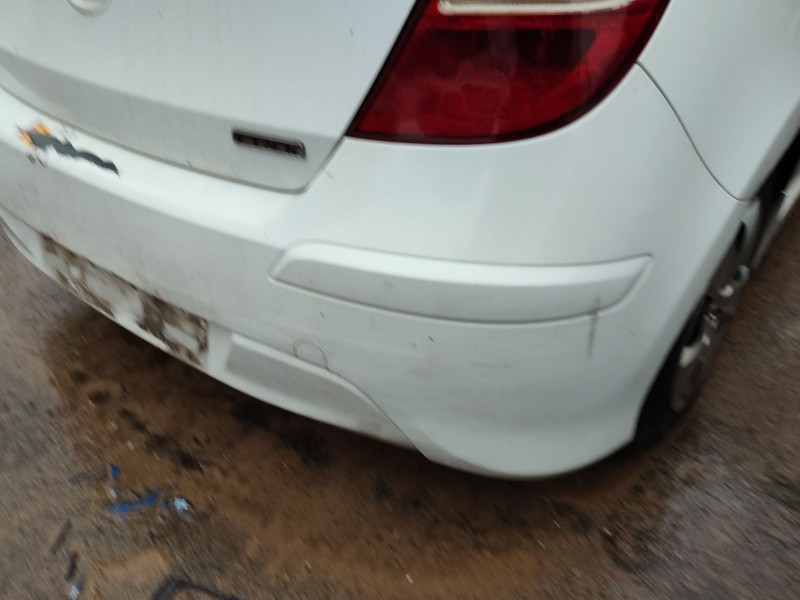 Recambio de paragolpes trasero para hyundai i30 (fd) 1.6 crdi referencia OEM IAM   