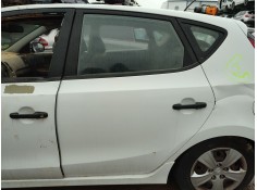 Recambio de puerta trasera izquierda para hyundai i30 (fd) 1.6 crdi referencia OEM IAM   