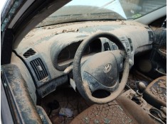 Recambio de salpicadero para hyundai i30 (fd) 1.6 crdi referencia OEM IAM   