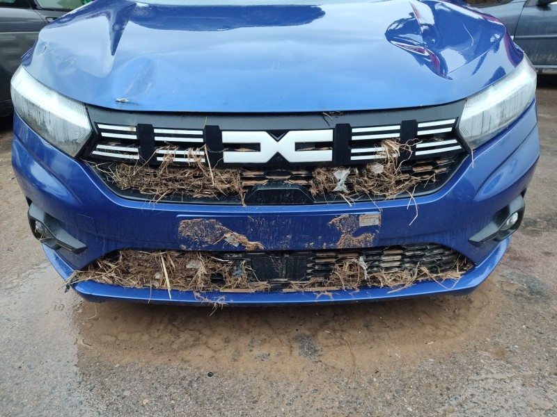 Recambio de paragolpes delantero para dacia sandero iii 1.0 tce 90 referencia OEM IAM   