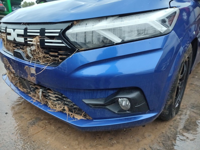 Recambio de paragolpes delantero para dacia sandero iii 1.0 tce 90 referencia OEM IAM   