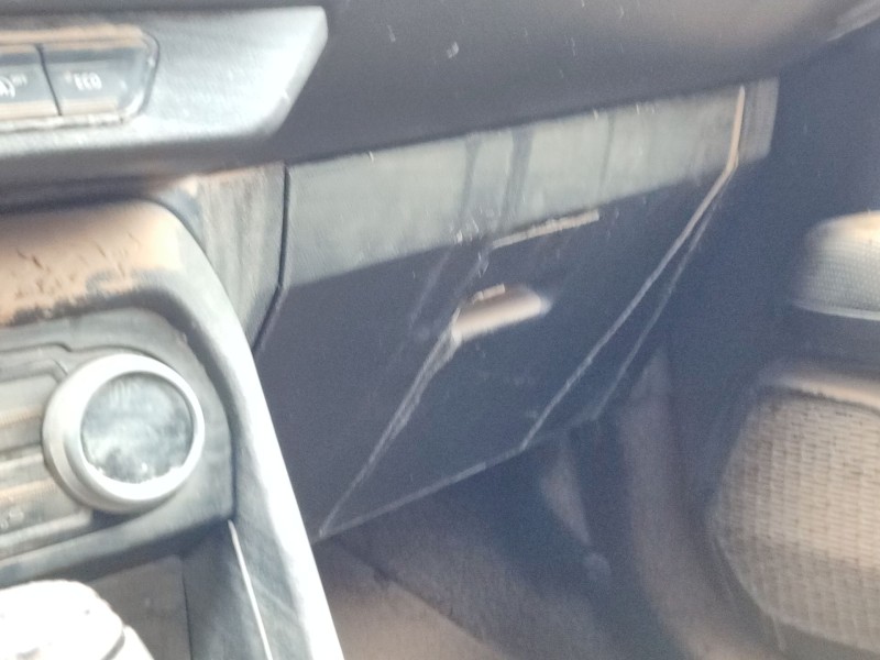 Recambio de guantera para dacia sandero iii 1.0 tce 90 referencia OEM IAM   