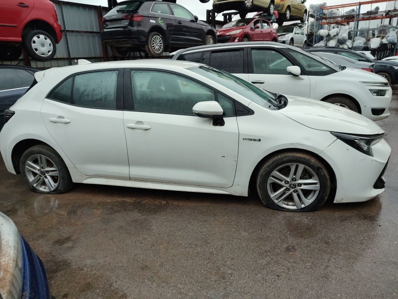 toyota corolla hatchback (_e21_, _ea1_, _eh1_) del año 2021