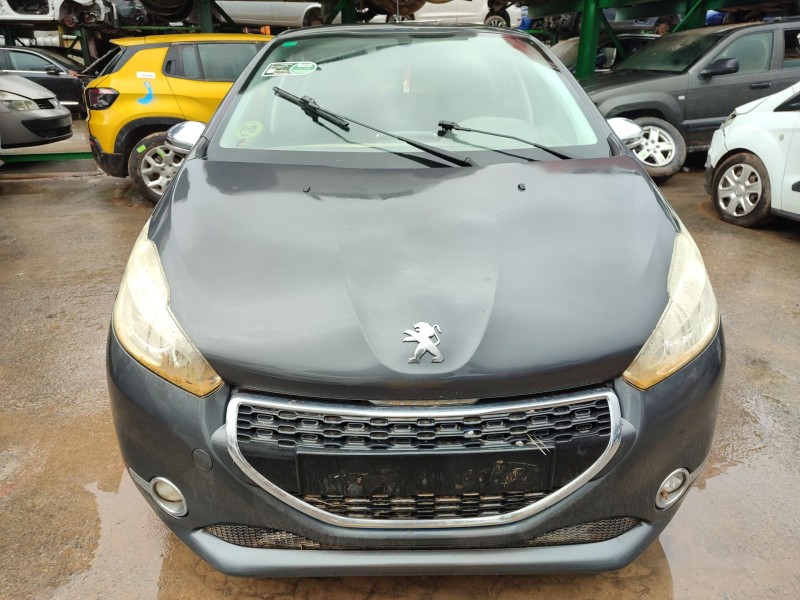 peugeot 208 i (ca_, cc_) del año 2014