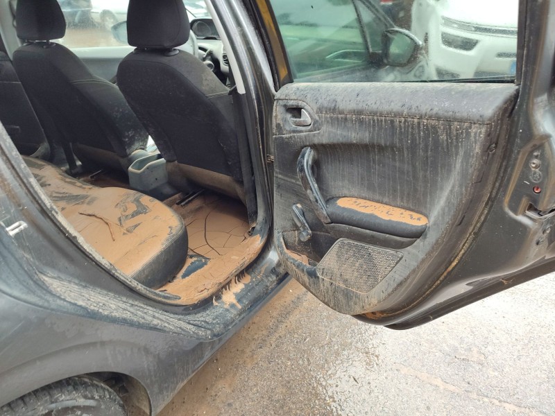 peugeot 208 i (ca_, cc_) del año 2014