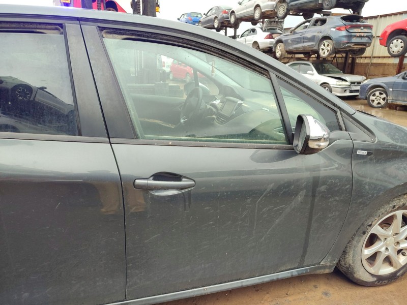 Recambio de puerta delantera derecha para peugeot 208 i (ca_, cc_) 1.6 hdi referencia OEM IAM   