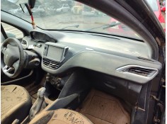 Recambio de salpicadero para peugeot 208 i (ca_, cc_) 1.6 hdi referencia OEM IAM    2