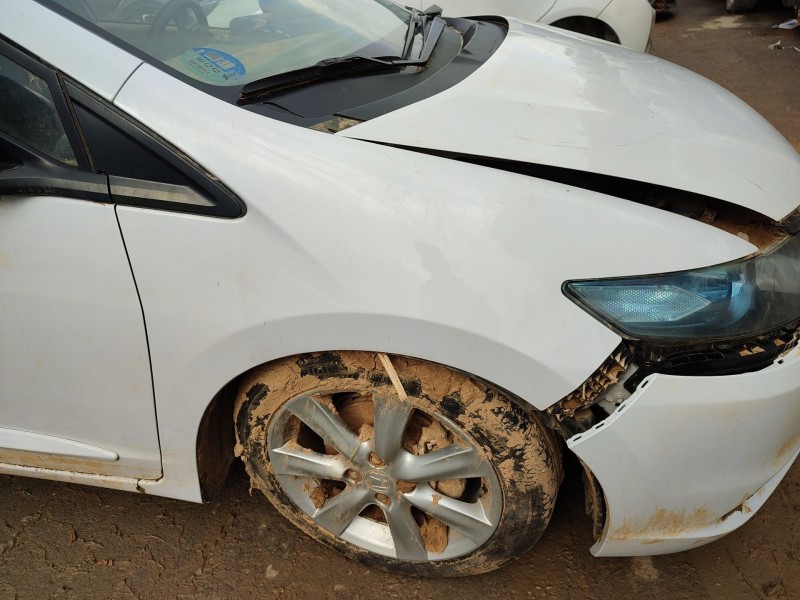 Recambio de aleta delantera derecha para honda insight (ze_) 1.3 ima (ze28, ze2) referencia OEM IAM   