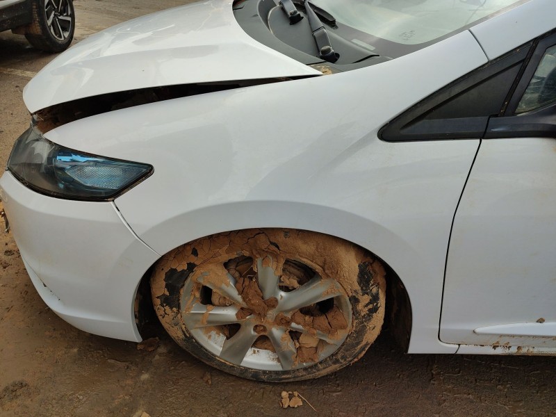 Recambio de aleta delantera izquierda para honda insight (ze_) 1.3 ima (ze28, ze2) referencia OEM IAM   