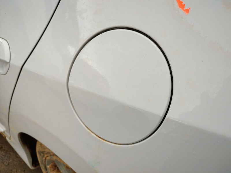 Recambio de tapa exterior combustible para honda insight (ze_) 1.3 ima (ze28, ze2) referencia OEM IAM   