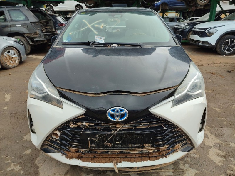 toyota yaris (_p13_) del año 2020