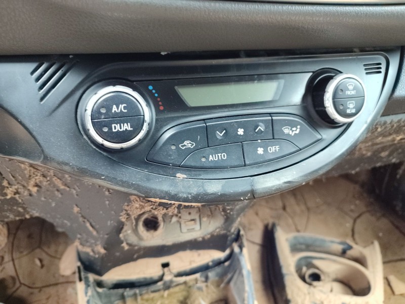 Recambio de mando calefaccion / aire acondicionado para toyota yaris (_p13_) 1.5 hybrid (nhp130_) referencia OEM IAM   