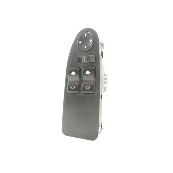 MANDO ELEVALUNAS DELANTERO IZQUIERDO 8368967 