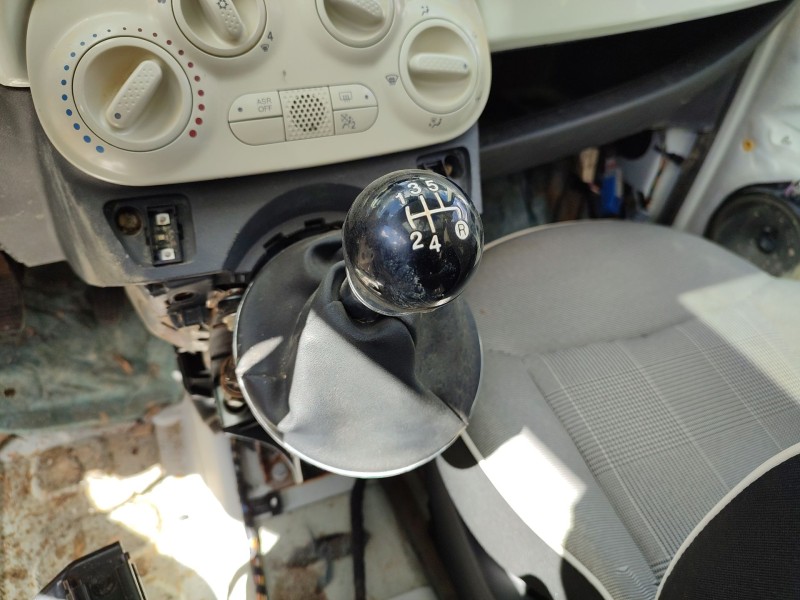 Recambio de pomo palanca cambio para fiat 500 (312_) 1.2 (312axa1a) referencia OEM IAM   