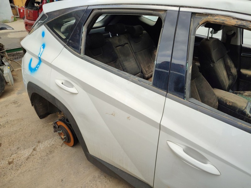 Recambio de puerta trasera derecha para hyundai tucson (nx4e, nx4a) 1.6 crdi hybrid 48v referencia OEM IAM   