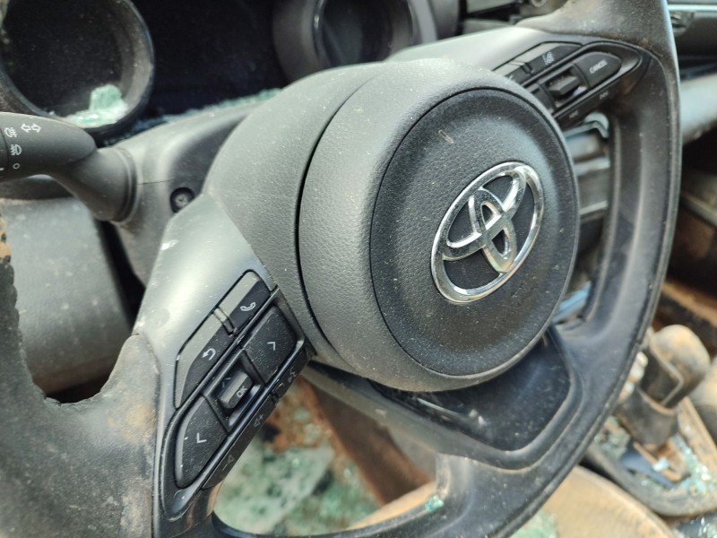 Recambio de airbag delantero izquierdo para toyota yaris (_p21_, _pa1_, _ph1_) 1.5 hybrid (mxph10) referencia OEM IAM   