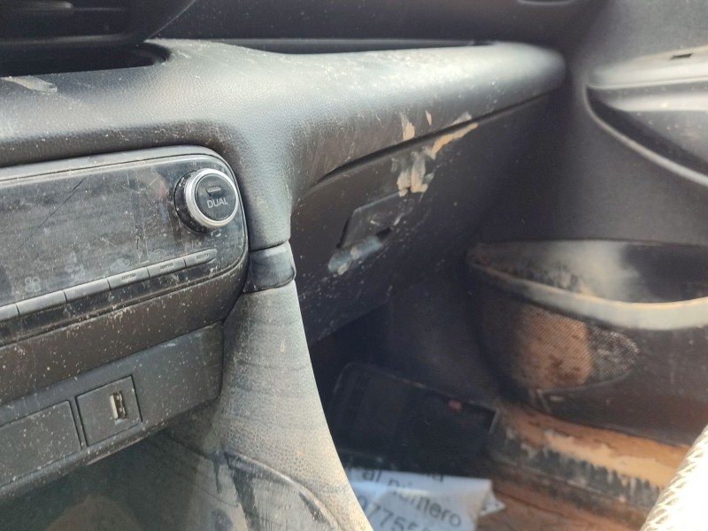 Recambio de guantera para toyota yaris (_p21_, _pa1_, _ph1_) 1.5 hybrid (mxph10) referencia OEM IAM   