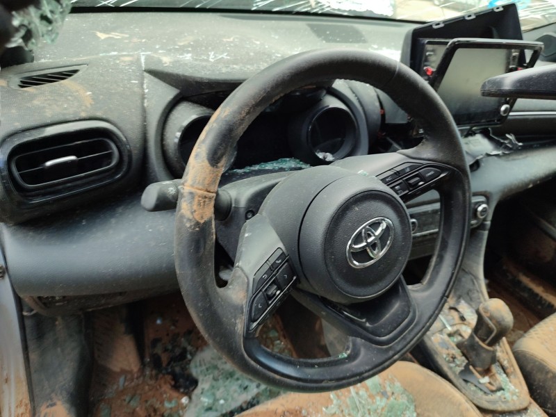 Recambio de volante para toyota yaris (_p21_, _pa1_, _ph1_) 1.5 hybrid (mxph10) referencia OEM IAM   