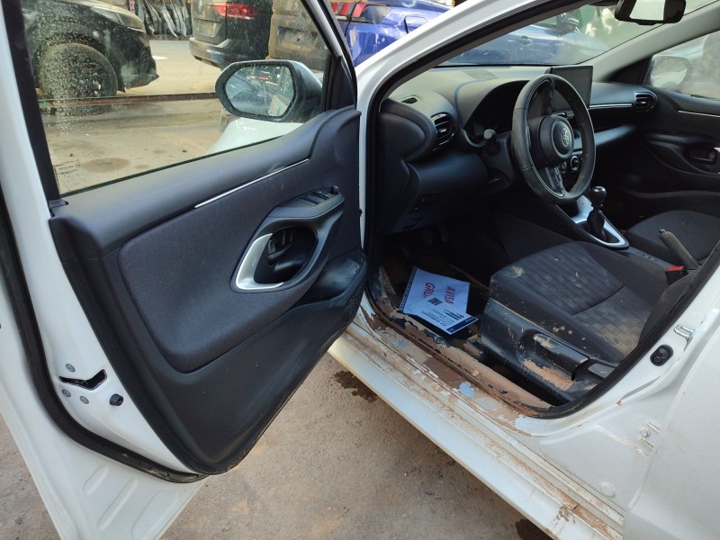 toyota yaris (_p21_, _pa1_, _ph1_) del año 2024