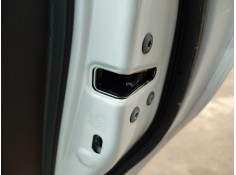 Recambio de cerradura puerta trasera derecha para toyota yaris (_p21_, _pa1_, _ph1_) 1.5 (mxpa11) referencia OEM IAM   