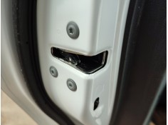 Recambio de cerradura puerta trasera izquierda para toyota yaris (_p21_, _pa1_, _ph1_) 1.5 (mxpa11) referencia OEM IAM   