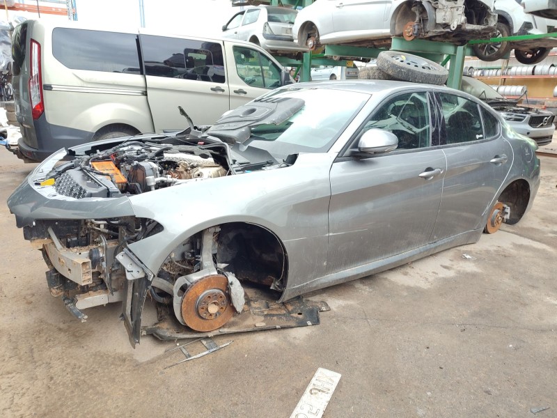 alfa romeo giulia (952_) del año 2018