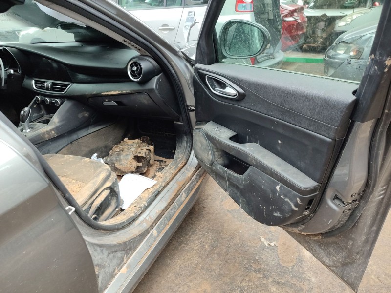 alfa romeo giulia (952_) del año 2018