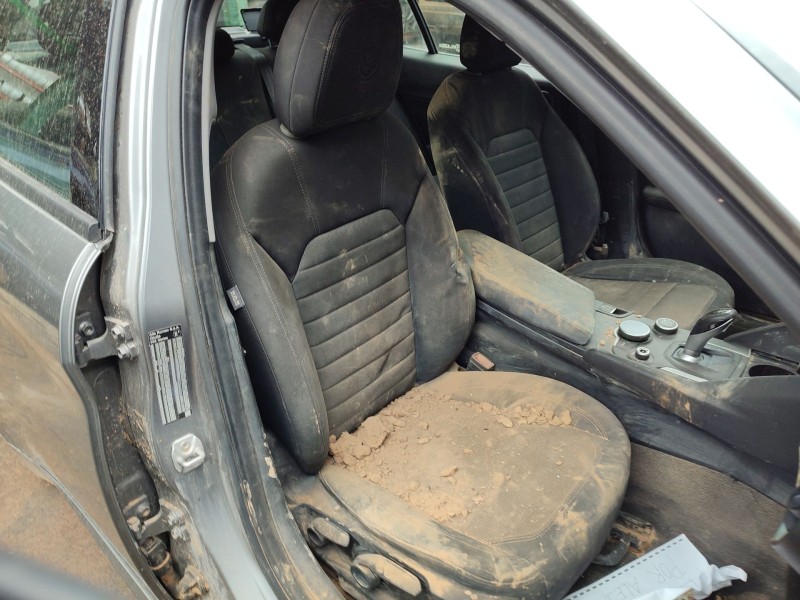 alfa romeo giulia (952_) del año 2018