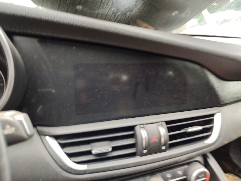 Recambio de sistema audio / radio cd para alfa romeo giulia (952_) 2.2 d (952aem250, 952aea250) referencia OEM IAM   