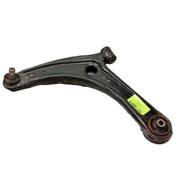 BRAZO SUSPENSION INFERIOR DELANTERO IZQUIERDO 4013A443 