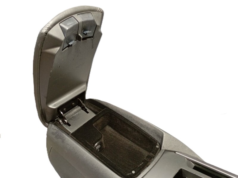 Recambio de apoyabrazos central para citroën ds5 1.6 bluehdi 120 referencia OEM IAM   