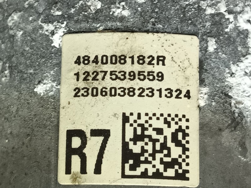 Recambio de volante para renault megane iii coupé (dz0/1_) 1.2 tce (dz2b, dz11) referencia OEM IAM   