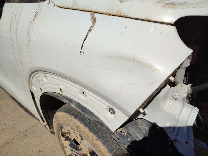 Recambio de aleta delantera derecha para citroën c3 aircross ii (2r_, 2c_) 1.6 bluehdi 120 (2cbhzh) referencia OEM IAM   