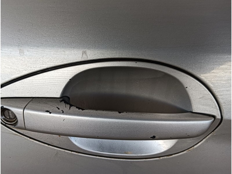 Recambio de puerta delantera derecha para hyundai coupe ii (gk) 1.6 16v referencia OEM IAM   