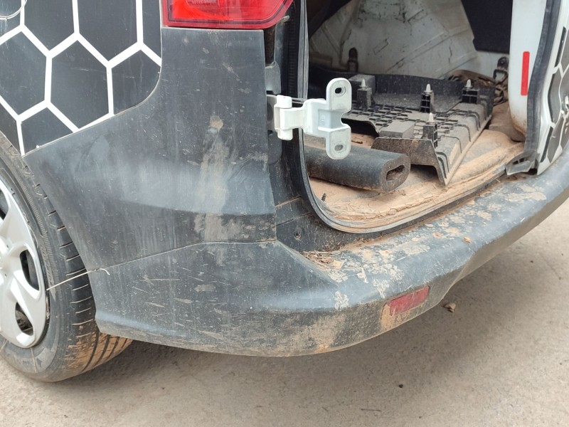 Recambio de paragolpes trasero para ford transit courier b460 furgoneta/monovolumen 1.0 ecoboost referencia OEM IAM   