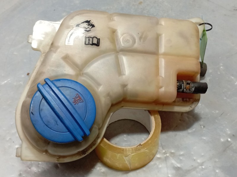 Recambio de deposito expansion para audi a4 b7 avant (8ed) 2.0 tdi referencia OEM IAM   